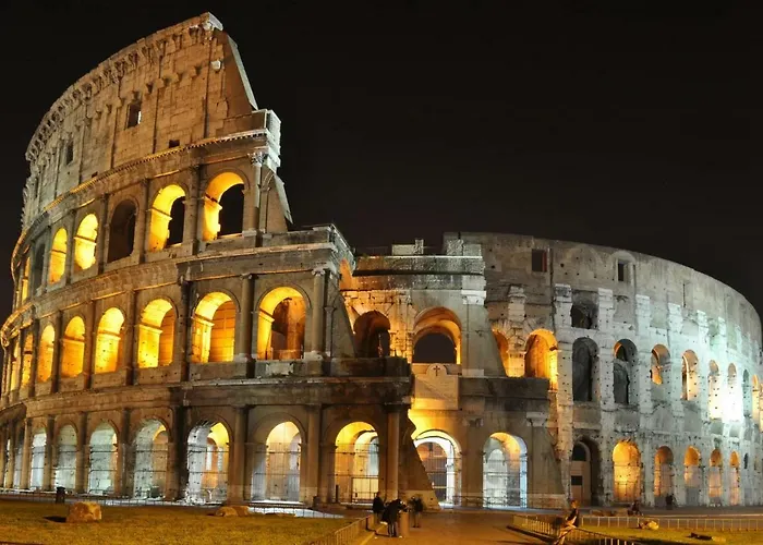 Rhomenjoy Open Space Colosseo * Rzym